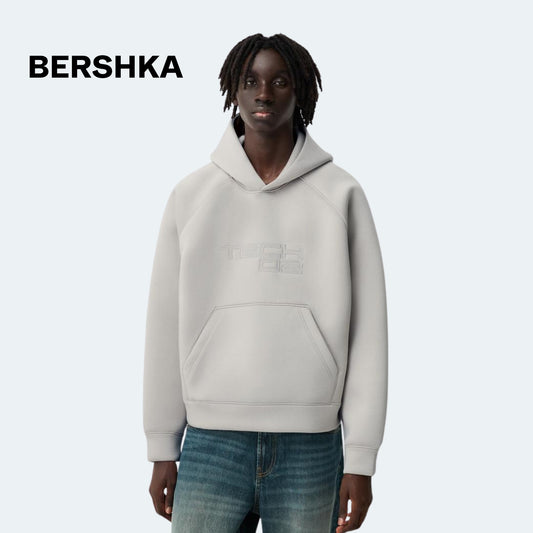 BRSHKA - Boxy Fit Tech Hoodie Cream