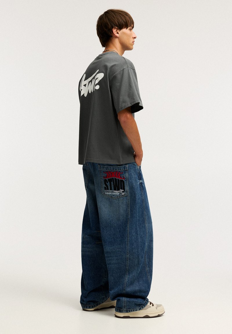 P&B - Oversized STWD Grey T-Shirt