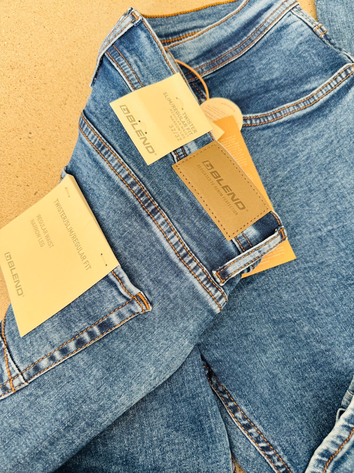 BLND - Regular Slim Fit Light Wash Jeans