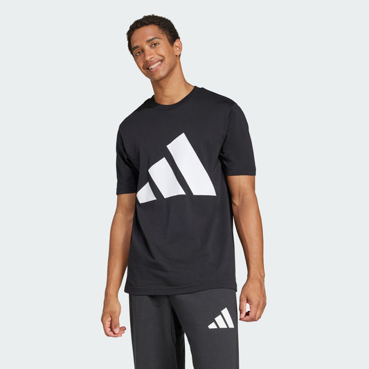 ADDS - Centre Big Essentials Logo Black Graphic T-Shirt