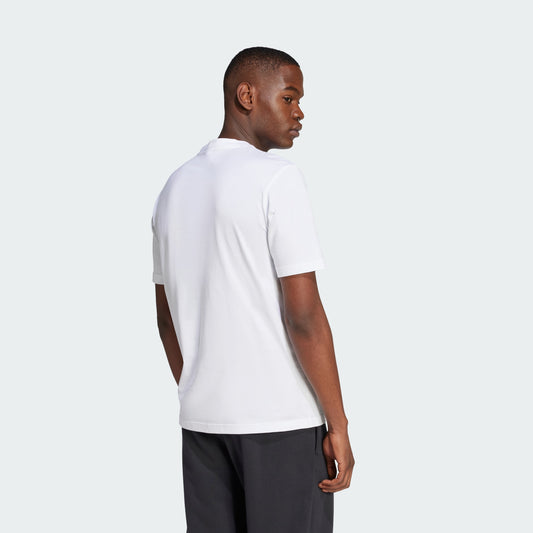 ADDS - Centre Big Essentials Logo White Graphic T-Shirt